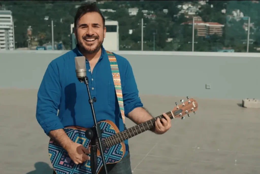 Ni un centavo, con marimba perla de comitán.